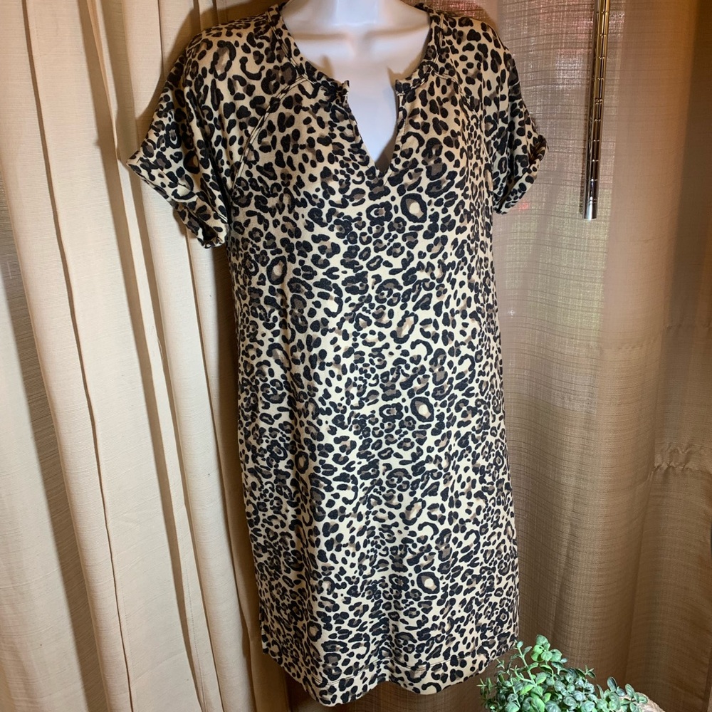 Women’s medium dress